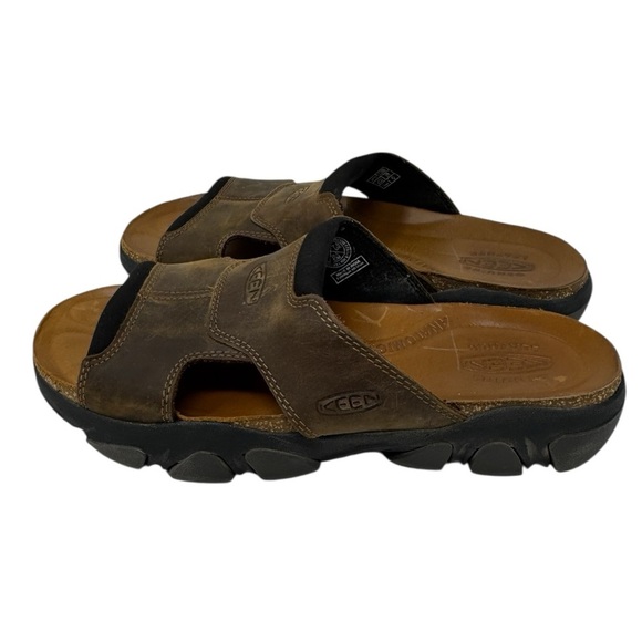 Keen Daytona II Brown Slide Sandals - Picture 8 of 10